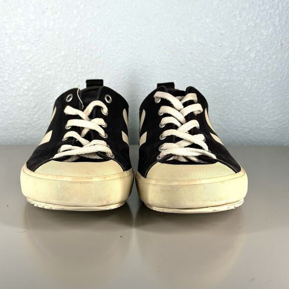 Veja Nova Canvas Low Top Black White Shoes Women's Size 10 Sneakers - Picture 2 of 16